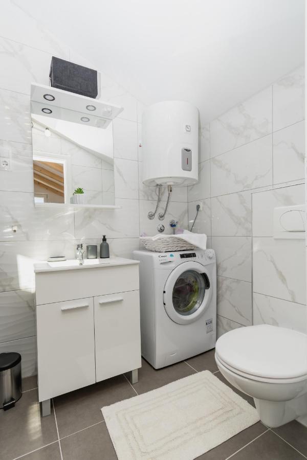 Studio Apartment Harmony Np Krka Lozovac Zewnętrze zdjęcie